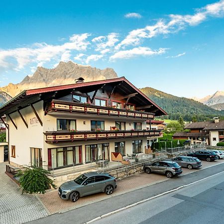 Rustika - Appartements & Spa Ehrwald Eksteriør bilde