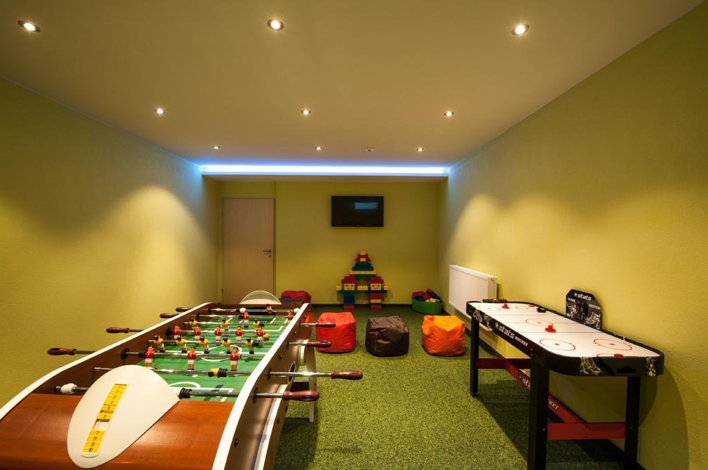 Rustika - Appartements & Spa Ehrwald Eksteriør bilde
