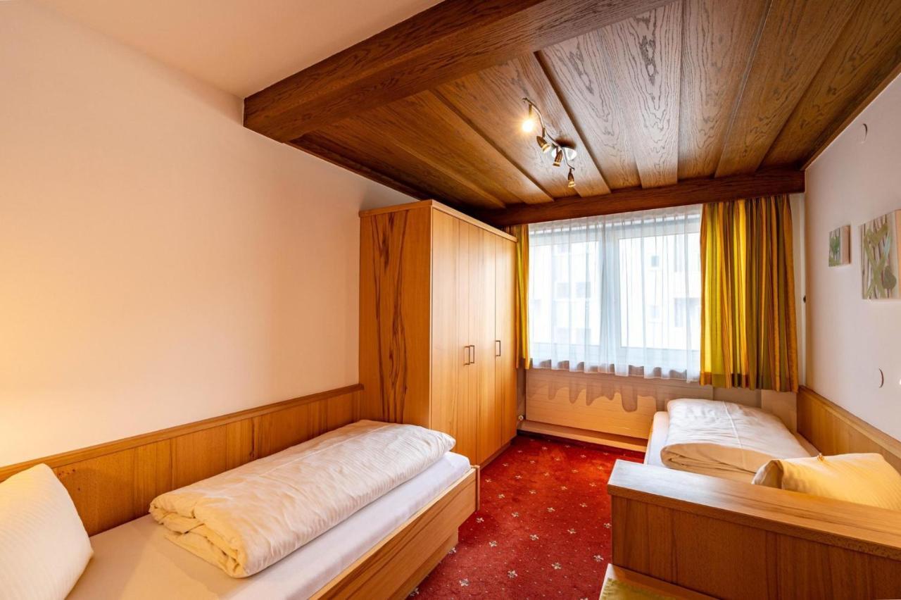 Rustika - Appartements & Spa Ehrwald Eksteriør bilde