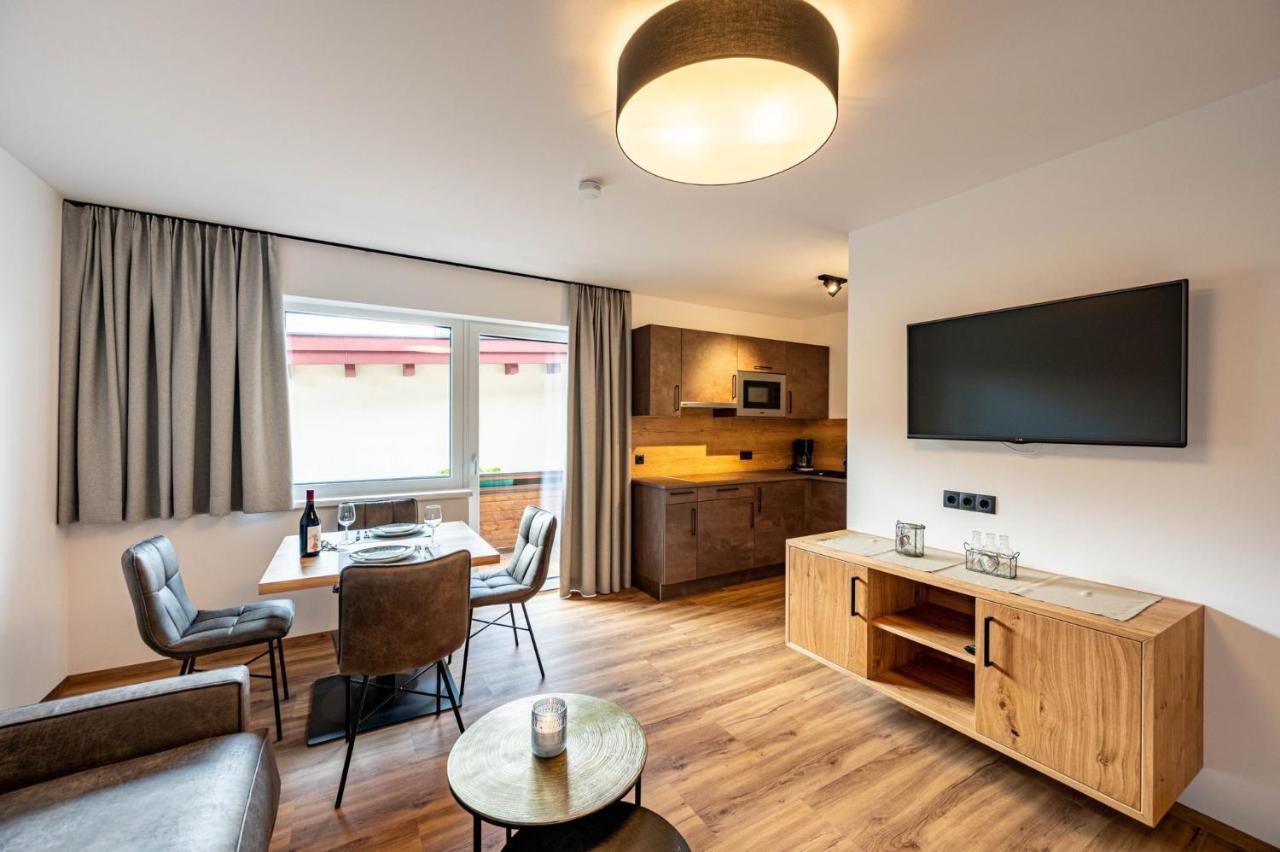 Rustika - Appartements & Spa Ehrwald Eksteriør bilde