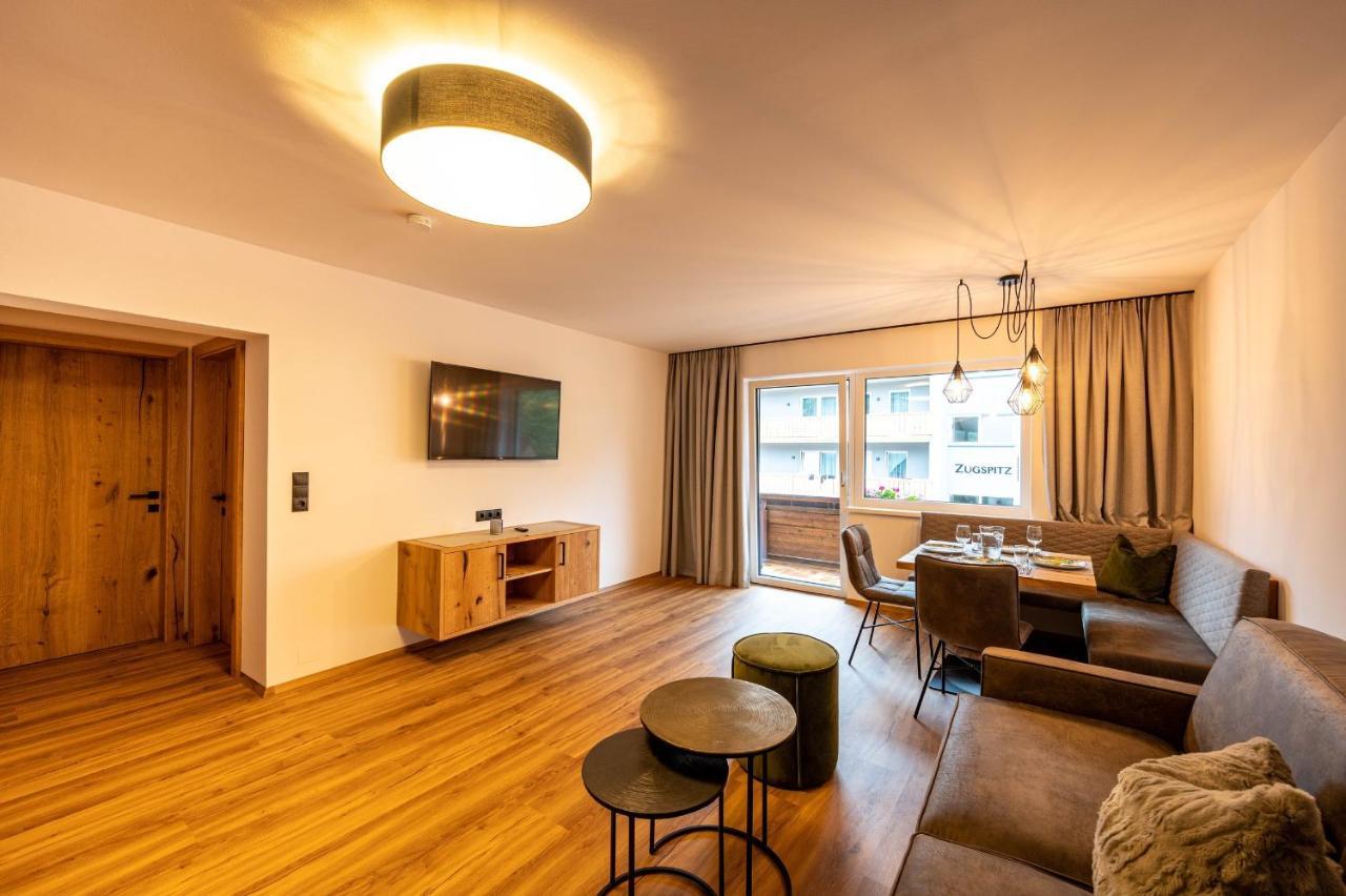 Rustika - Appartements & Spa Ehrwald Eksteriør bilde