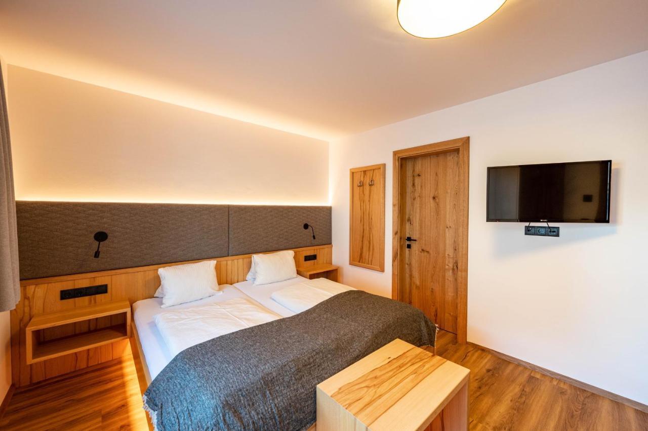 Rustika - Appartements & Spa Ehrwald Eksteriør bilde
