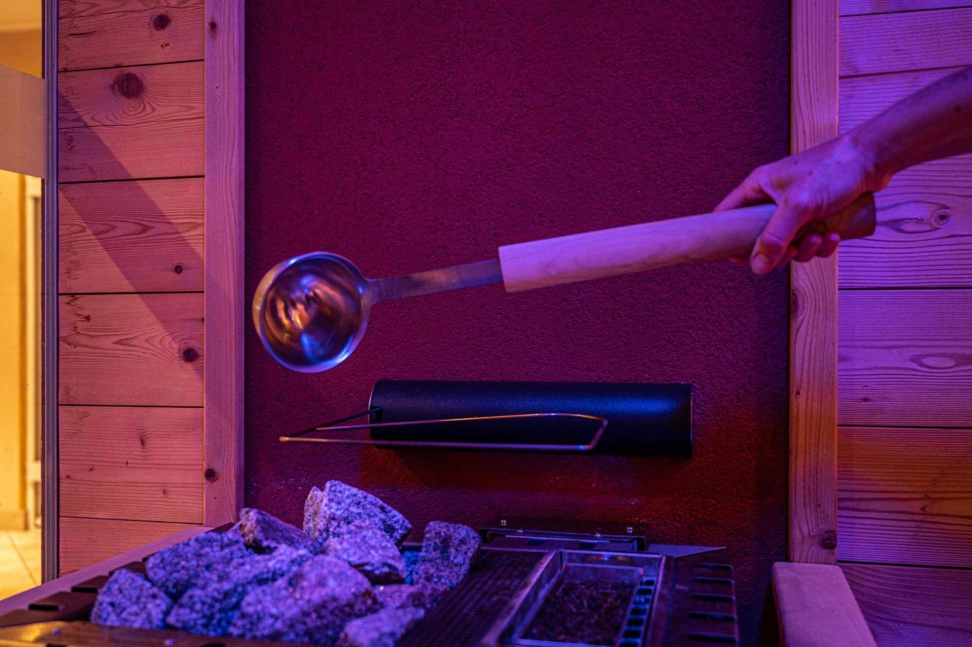 Rustika - Appartements & Spa Ehrwald Eksteriør bilde