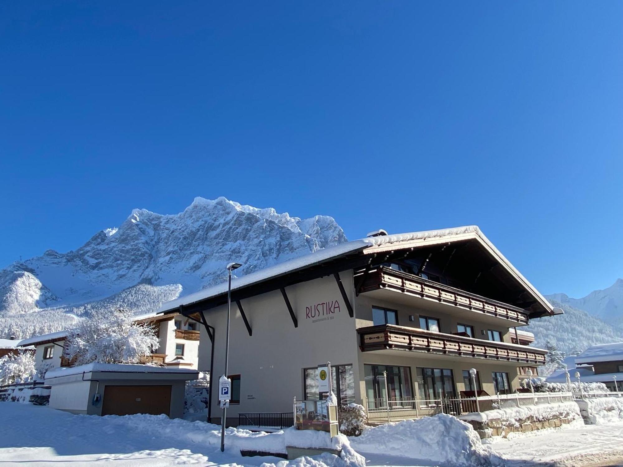 Rustika - Appartements & Spa Ehrwald Eksteriør bilde